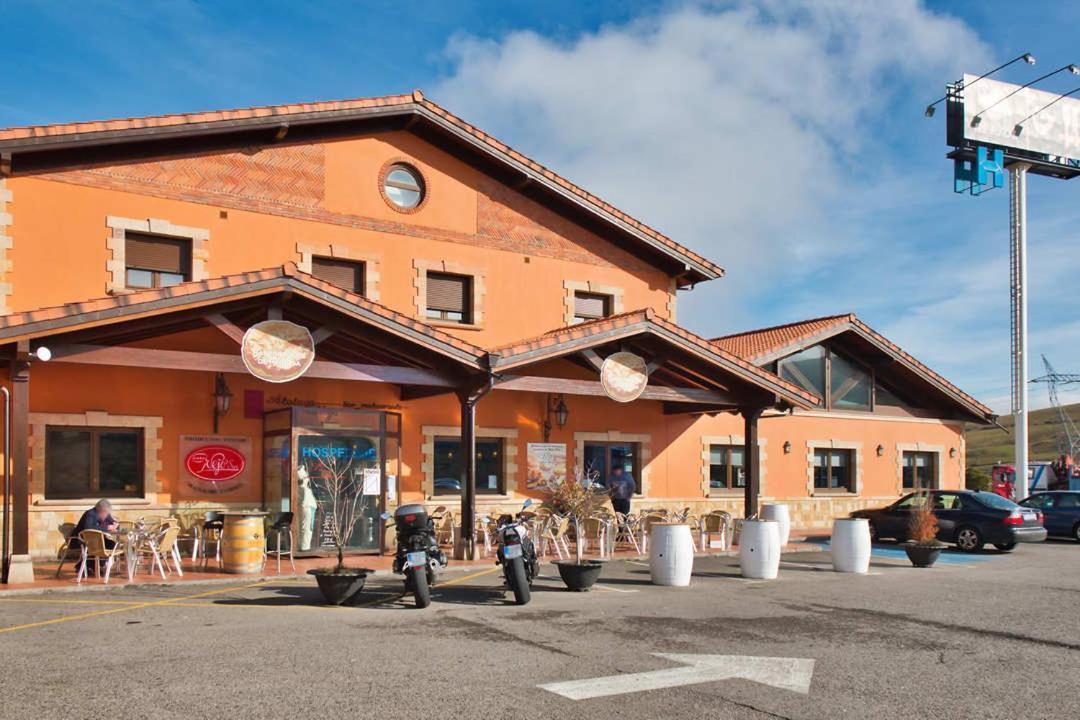 Hotel Reinosa Atalaya-La Vega Zewnętrze zdjęcie